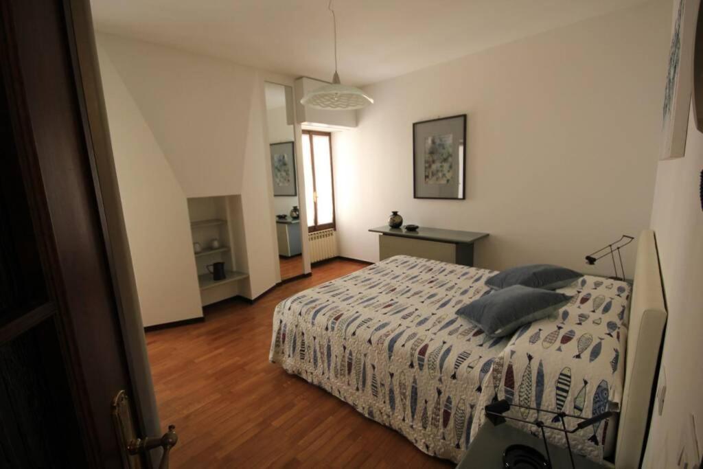 Daisy House: Nice Attic In The Historical Center Salò Екстериор снимка